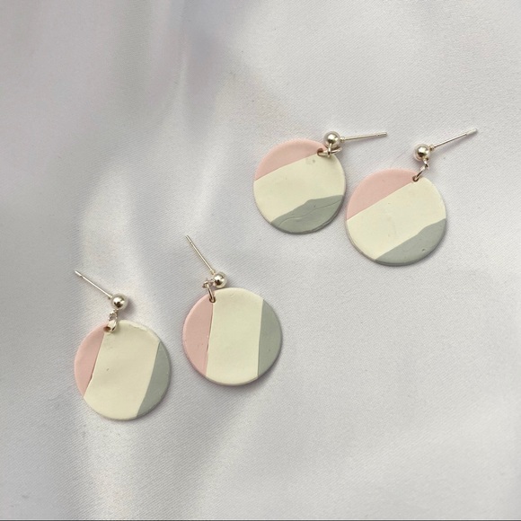 Handmade Petal Wave Earrings - Picture 3 of 5